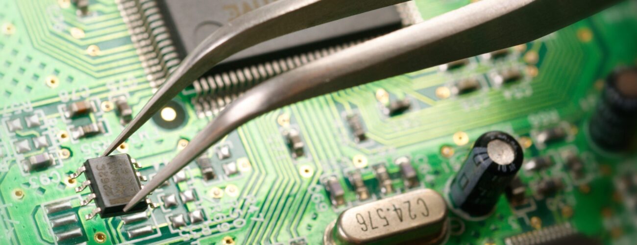 Top Reasons to Become a PCB Designer